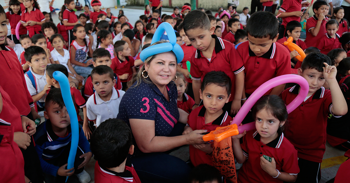 Con actividades lúdicas recreativas se afianzan los valores y la sana recreación de los menores.