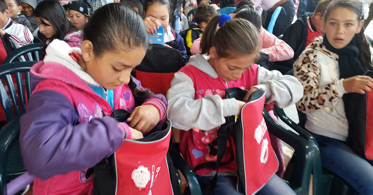 Un completo kit escolar han recibido más de 12 mil menores en Norte de Santander.