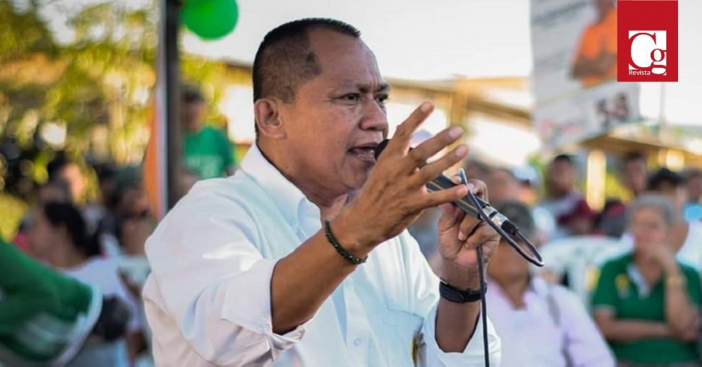 Luis Antonio Ruiz Cicery nació un 5 de marzo de 1969en el municipio Belén de los Andaquíes, ubicado en el departamento de Caquetá, hoy es el alcalde de Florencia, la ciudad capital.