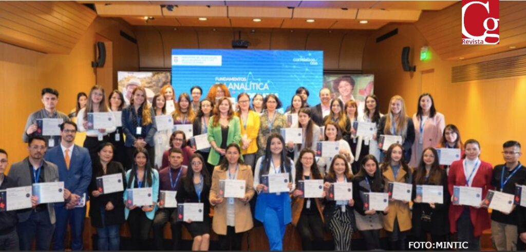 Más de 6.000 colombianos se certificaron en fundamentos en analítica de datos con MinTIC
