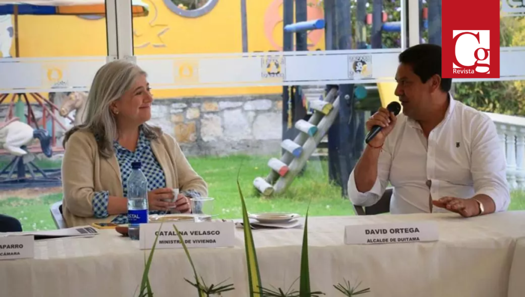 Catalina Velasco, ministra de Vivienda, Ciudad y Territorio, se reunió con algunos alcaldes de Boyacá para articular las capacidades institucionales que impulsen el sector de agua y vivienda en el departamento, allí la ministra mencionó que “para el gobierno del Presidente Gustavo Petro, los asuntos de vivienda y agua son instrumentos de paz, que benefician a las comunidades”.